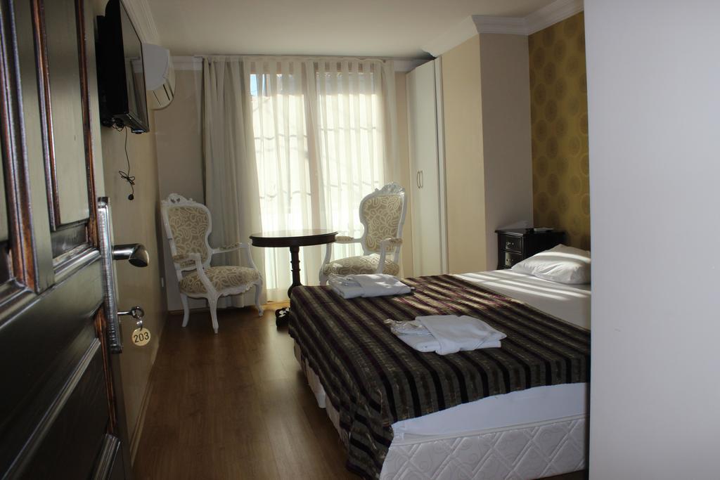 My Way Terrace Hotel Adalar Cameră foto